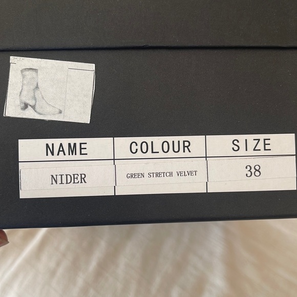 Crushed velvet green boot - Picture 7 of 7